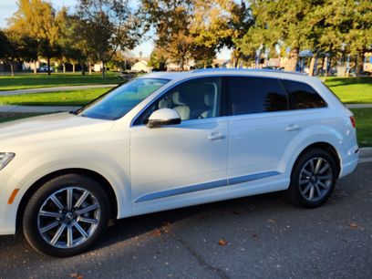 Used 2017 Audi Q7 3.0T Prestige