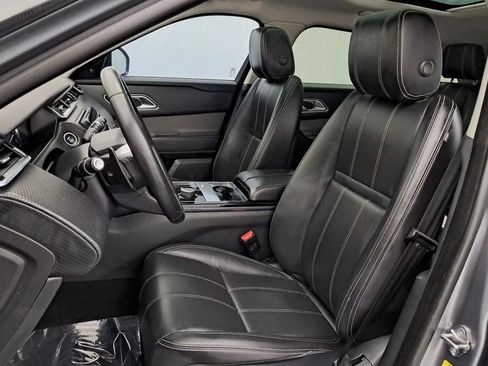 Used 2020 Land Rover Range Rover Velar S image 4