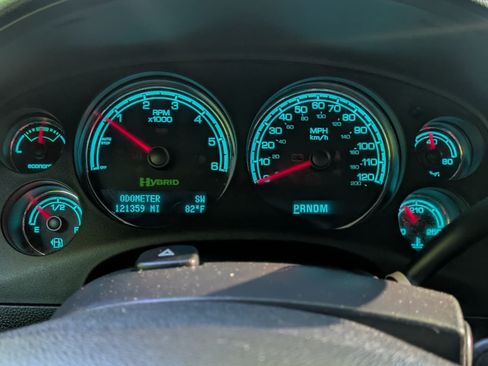Used 2013 Chevrolet Tahoe 4WD Hybrid image 12