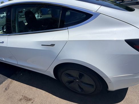 Used 2020 Tesla Model 3 Standard Range Plus RWD image 2