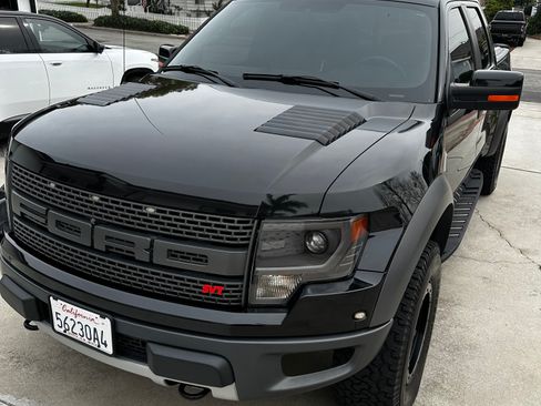 Used 2014 Ford F150 Raptor w/ Equipment Group 801A Luxury image 10