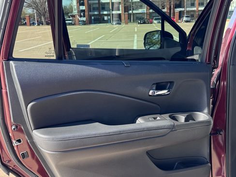 Used 2021 Honda Passport Elite image 12