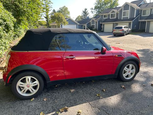 Used 2005 MINI Cooper Convertible FWD image 10