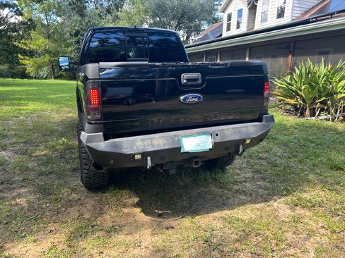 Used 2010 Ford F350 Lariat image 4