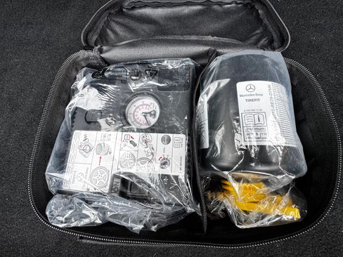 Used 2021 Mercedes-Benz C 300 4MATIC Sedan image 17