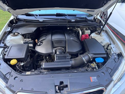 Used 2017 Chevrolet SS RWD image 18
