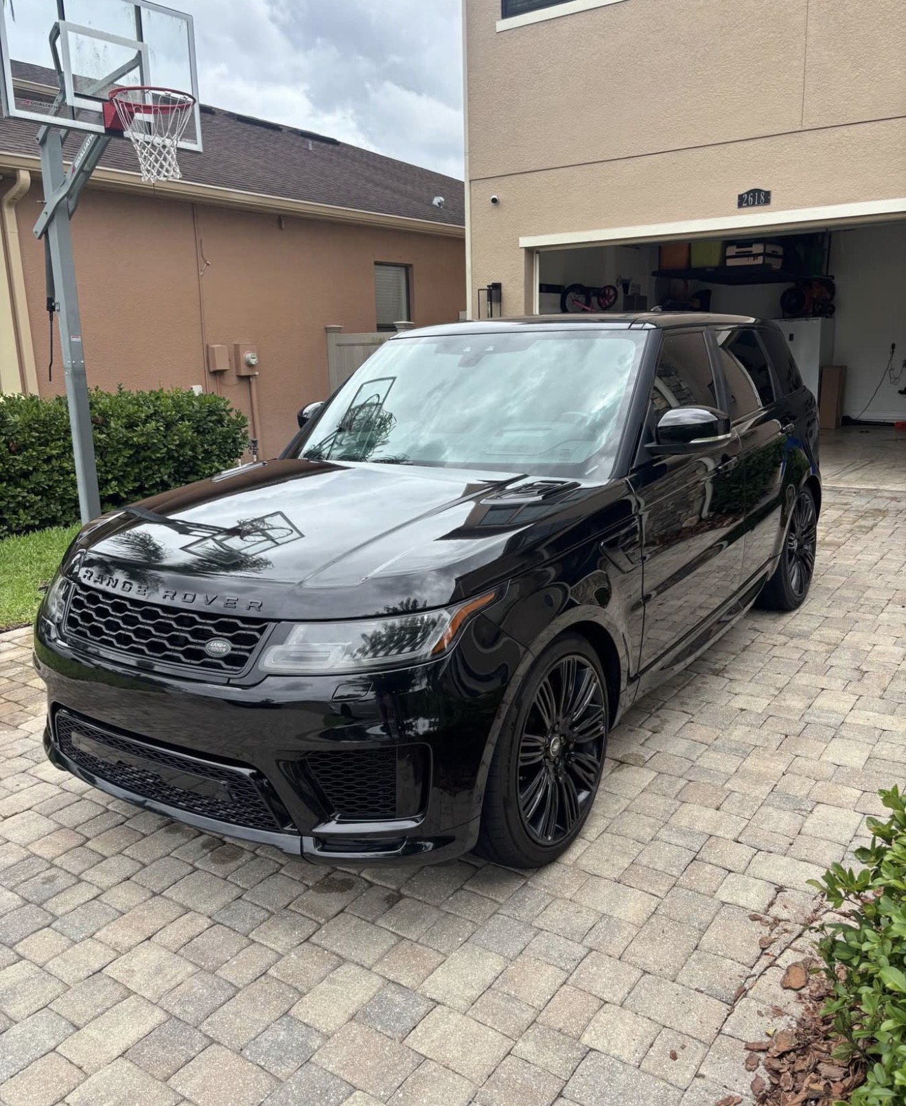Used 2019 Land Rover Range Rover Sport HSE Dynamic AWD/4WD image 1
