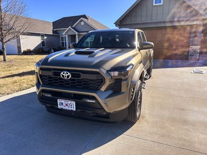 Used 2025 Toyota Tacoma TRD Sport