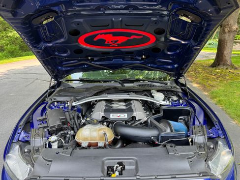 Used 2015 Ford Mustang GT Premium w/ Equipment Group 401A RWD image 12