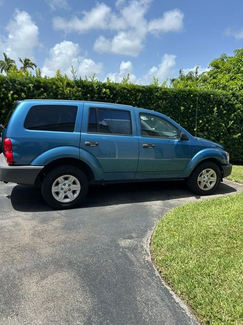 Used 2005 Dodge Durango SXT RWD image 4