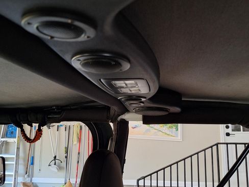 Used 1998 Jeep Wrangler Sport image 6