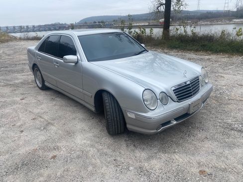 Used 2001 Mercedes-Benz E 55 AMG Sedan image 1