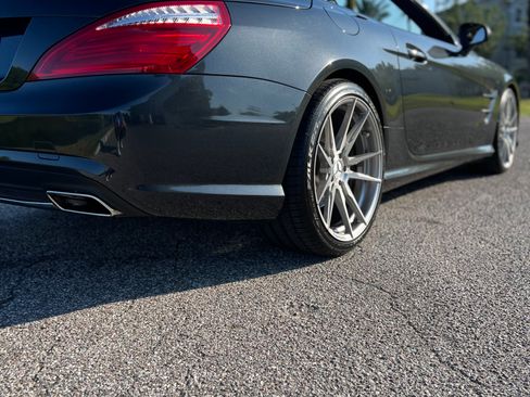 Used 2015 Mercedes-Benz SL 400 image 8