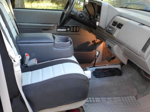 Used 1993 Chevrolet Silverado 1500 4x4 Regular Cab image 8