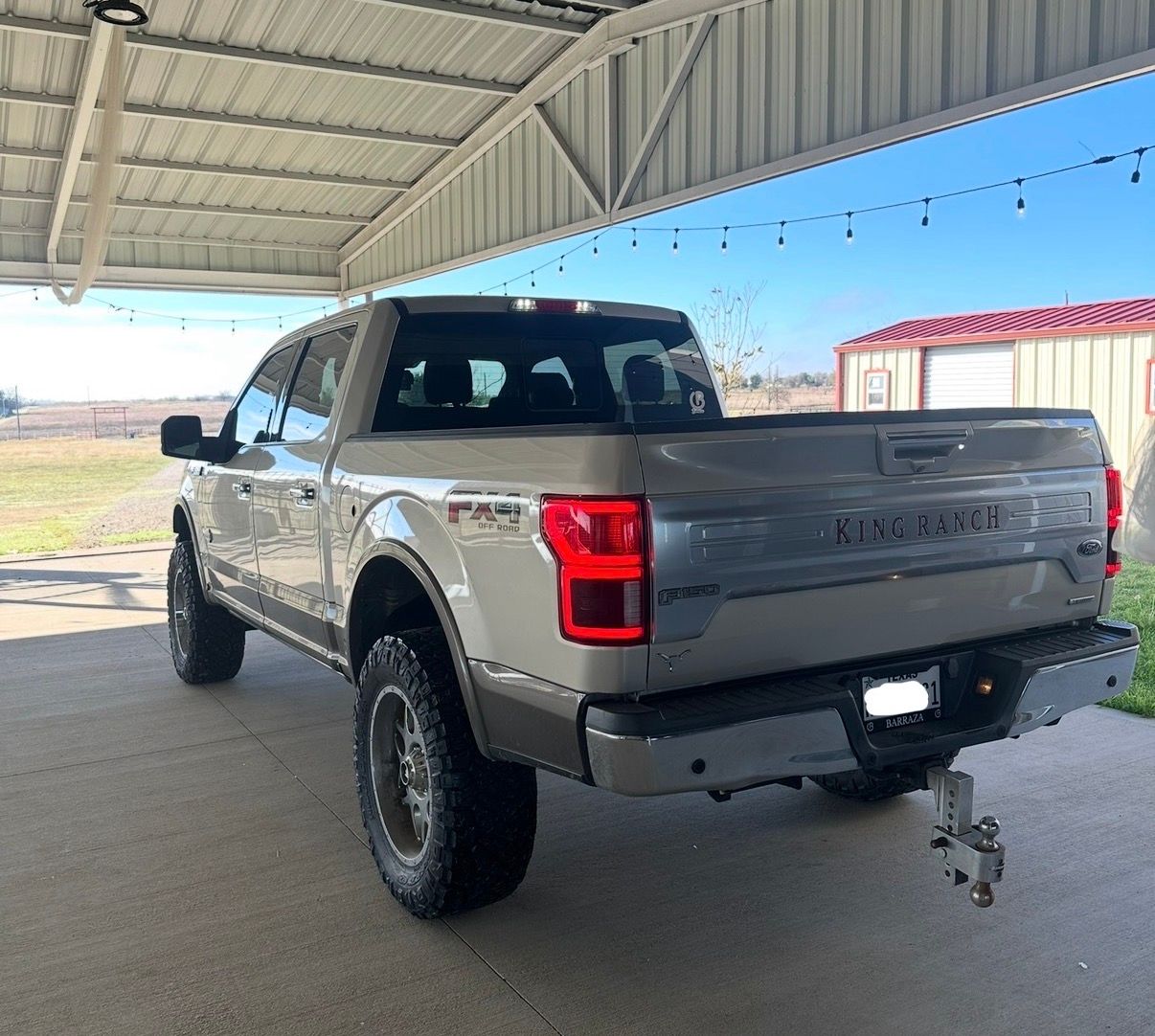 Used 2018 Ford F150 King Ranch w/ Equipment Group 601A Luxury AWD/4WD image 5