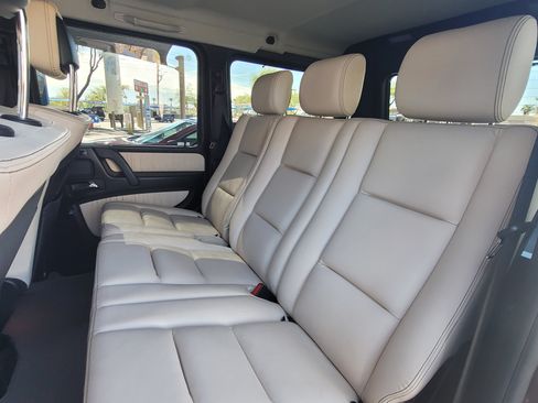 Used 2015 Mercedes-Benz G 550 image 16