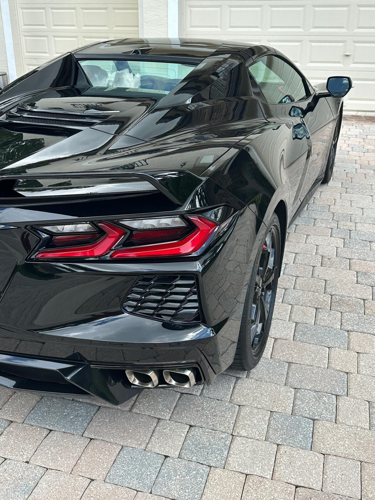 Used 2022 Chevrolet Corvette Stingray Premium Conv w/ Z51 Performance Package RWD image 6