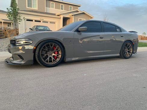 Used 2017 Dodge Charger SRT Hellcat w/ Harman/Kardon Audio Group RWD image 5