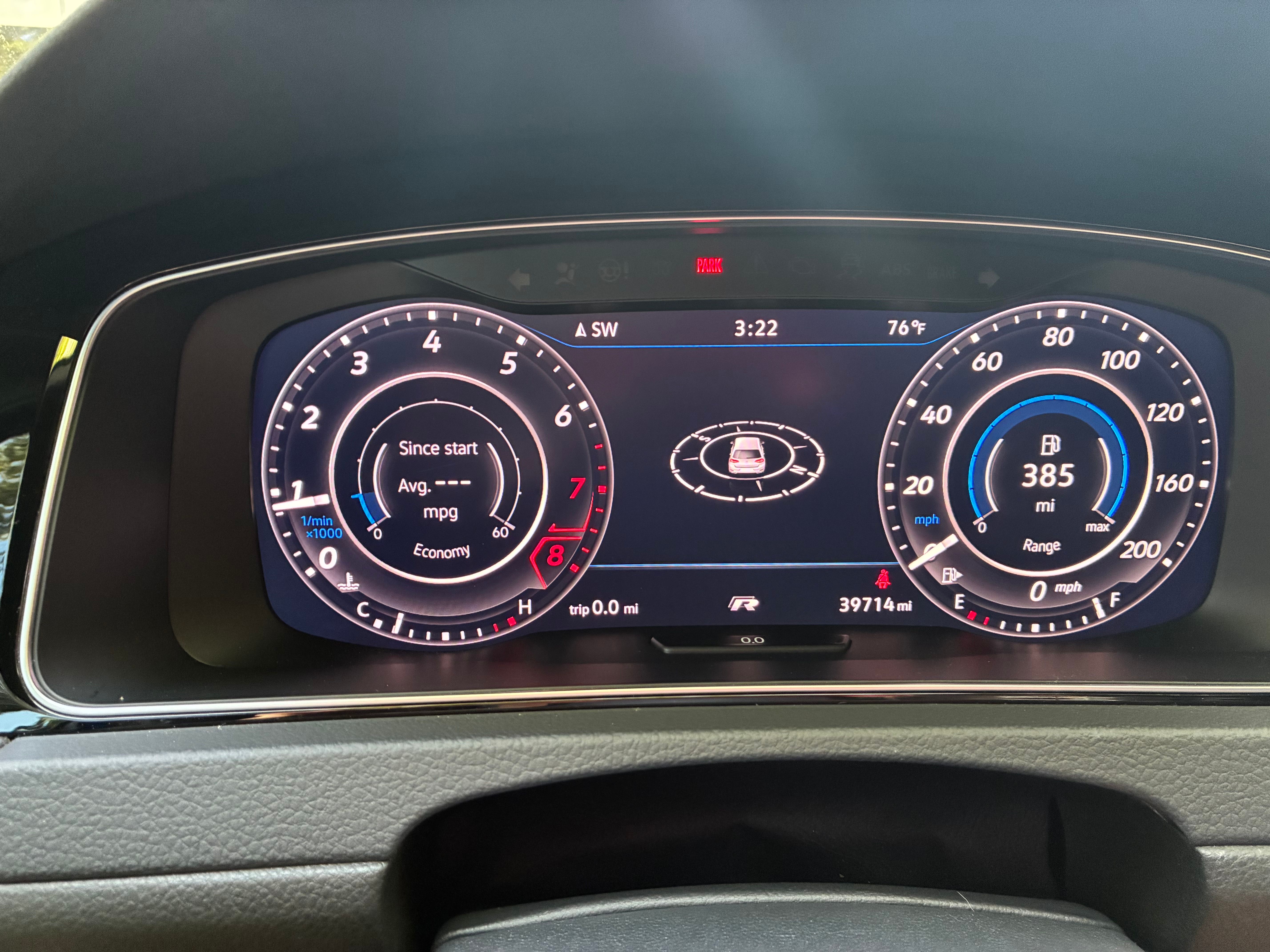 Used 2018 Volkswagen Golf 4-Door AWD/4WD image 6