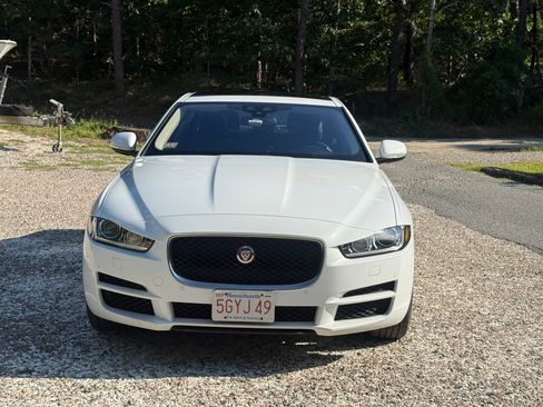 Used 2018 Jaguar XE Premium AWD/4WD image 1