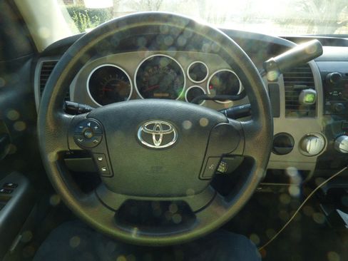 Used 2012 Toyota Tundra 2WD Double Cab image 21