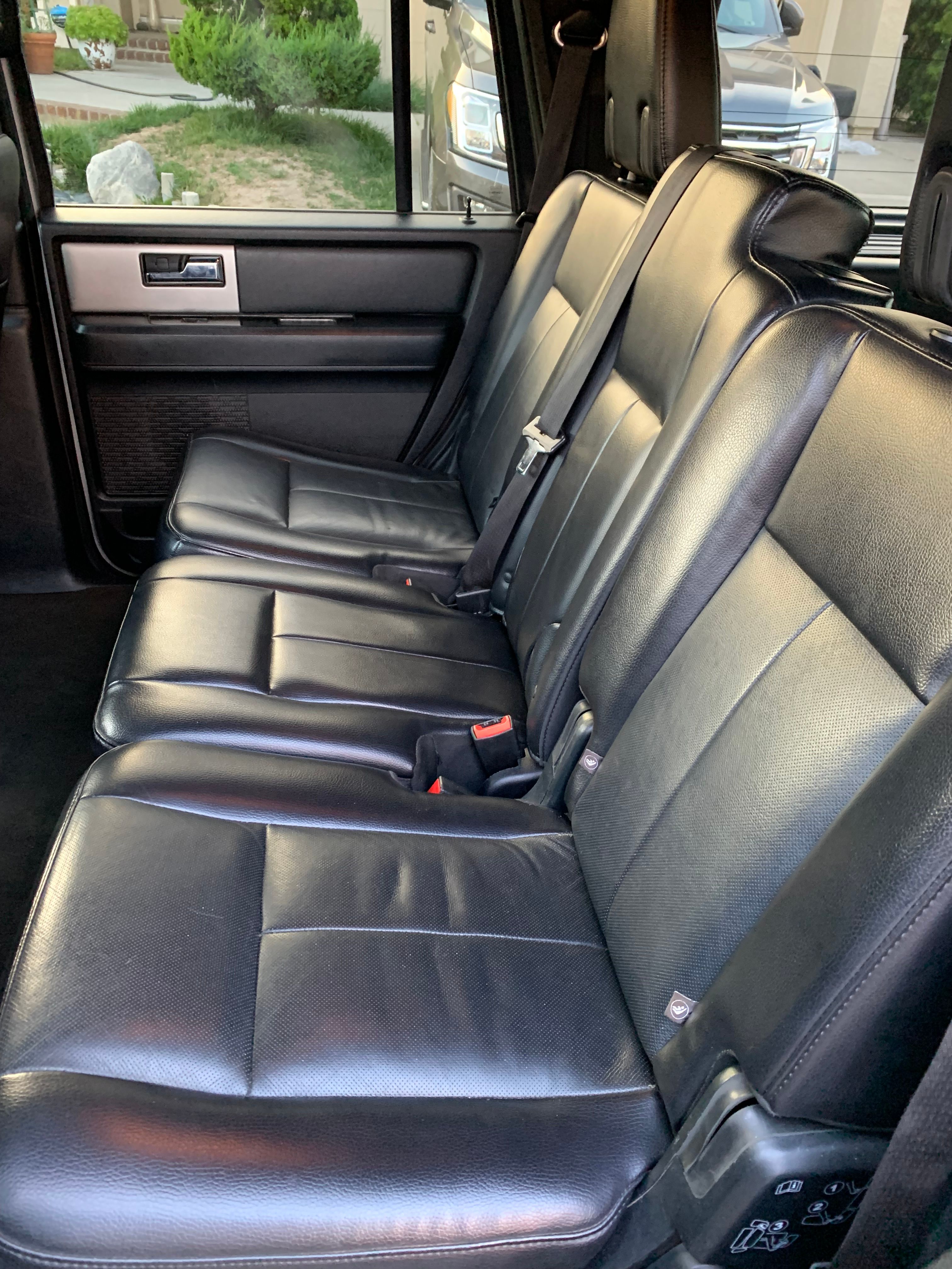 Used 2016 Ford Expedition Limited RWD image 18