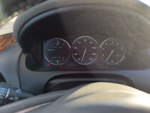 Used 2013 Jaguar XJ image 4