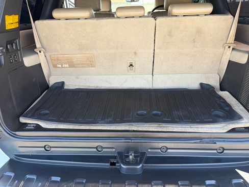 Used 2010 Toyota Sequoia Platinum AWD/4WD image 14