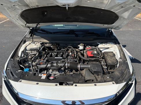 Used 2018 Honda Accord EX-L image 17
