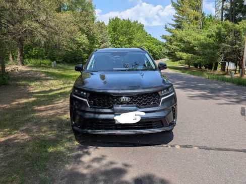 Used 2021 Kia Sorento S FWD image 4