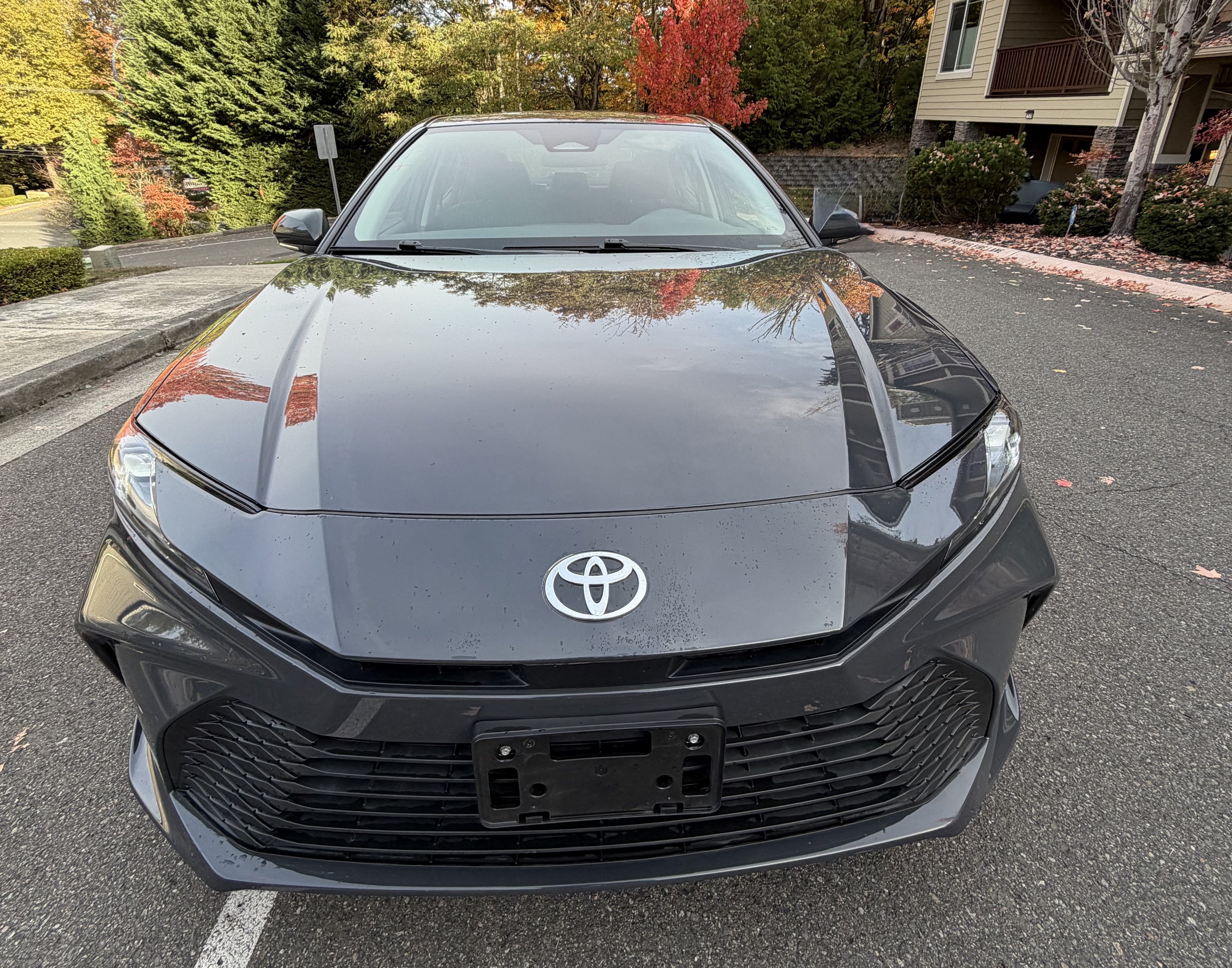 Used 2026 Toyota Camry LE FWD image 1