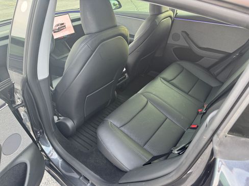Used 2025 Tesla Model 3 Long Range RWD image 28