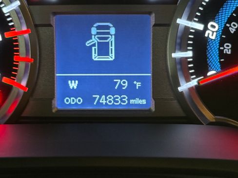 Used 2016 Toyota 4Runner SR5 image 7