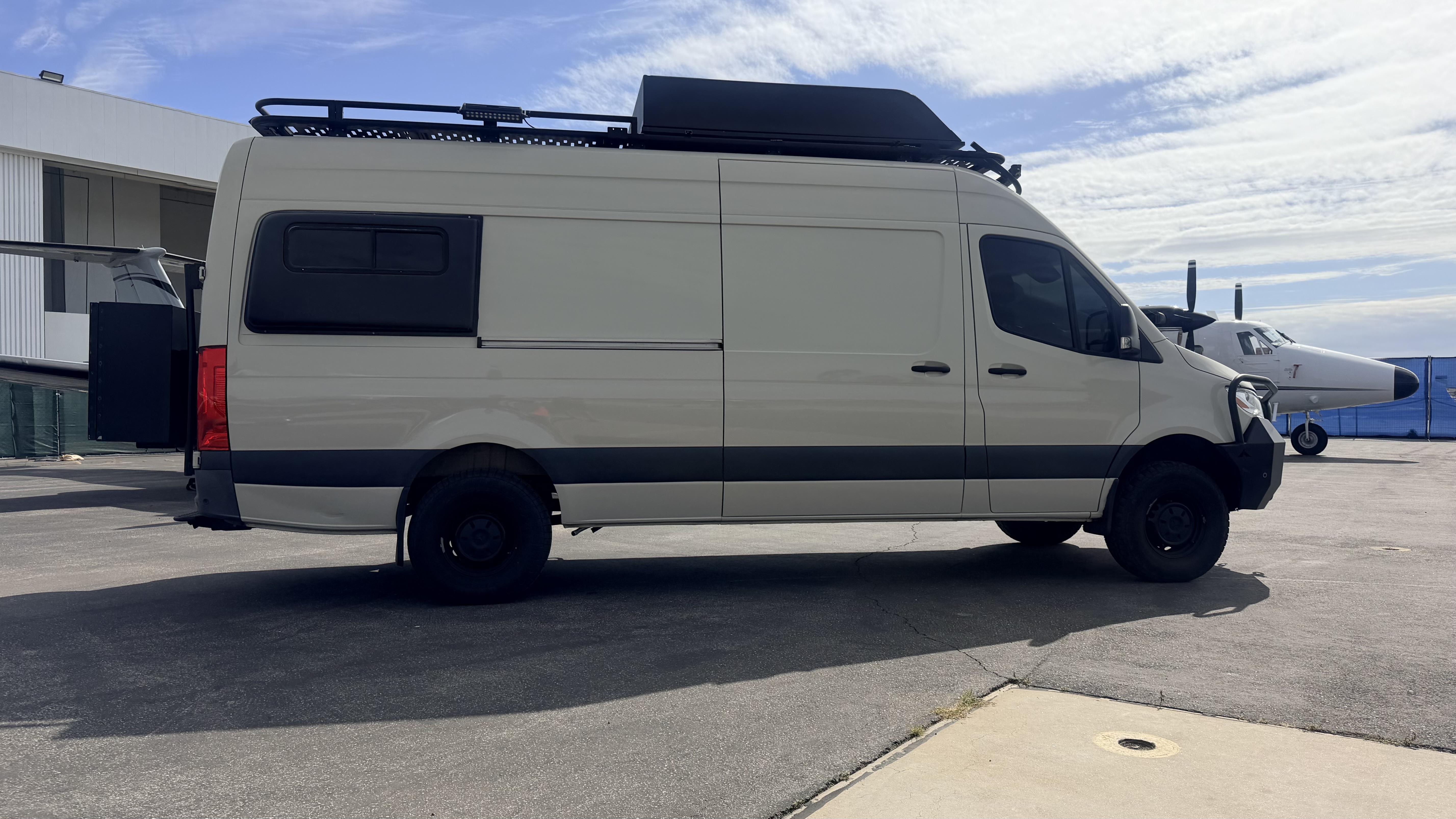 Used 2022 Mercedes-Benz Sprinter 2500 image 4