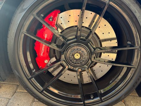 Used 2022 Porsche 911 GT3 RS image 32
