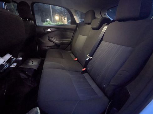 Used 2015 Ford Focus SE image 20