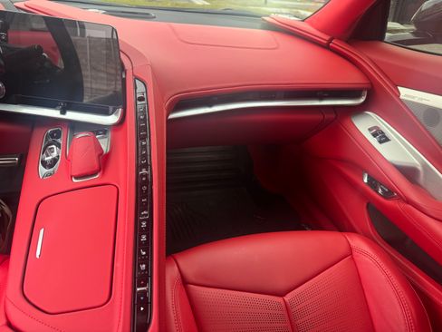 Used 2024 Chevrolet Corvette Stingray Premium Cpe w/ LPO, Roadside Safety Package image 11