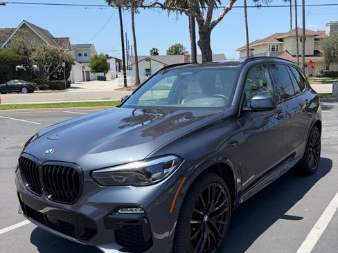 Used 2021 BMW X5 xDrive40i w/ M Sport Package AWD/4WD image 9