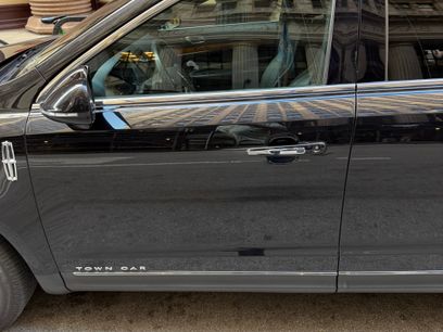 Used 2019 Lincoln MKT AWD