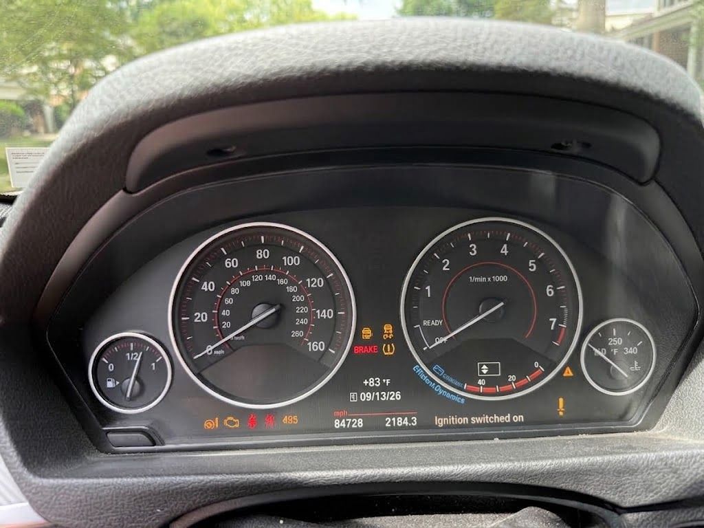 Used 2018 BMW 340i xDrive Sedan AWD/4WD image 11