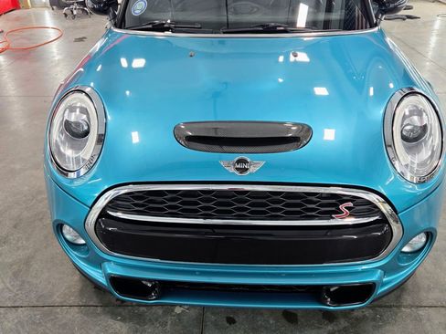 Used 2017 MINI Cooper S image 8