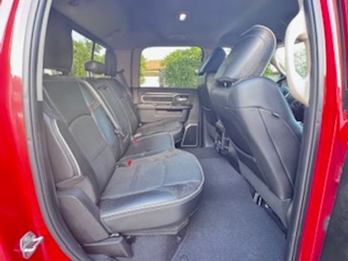 Used 2022 RAM 2500 Laramie w/ Chrome Appearance Group image 12