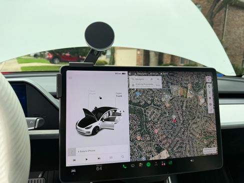 Used 2020 Tesla Model 3 Long Range AWD/4WD image 16