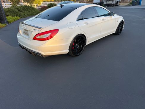 Used 2012 Mercedes-Benz CLS 63 AMG image 31