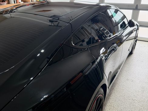 Used 2020 Tesla Model S Performance image 11