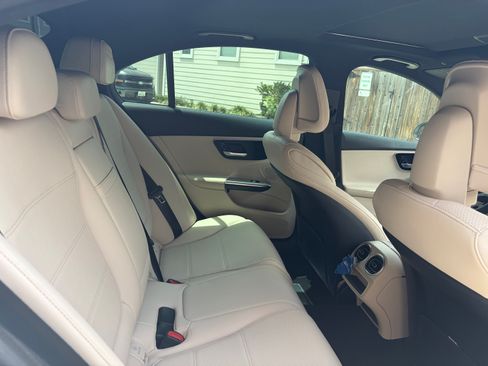 Used 2022 Mercedes-Benz C 300 Sedan image 12