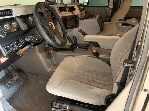 Used 2000 HUMMER H1 Wagon 4D image 4