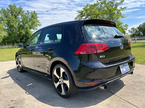 Used 2017 Volkswagen GTI S image 5