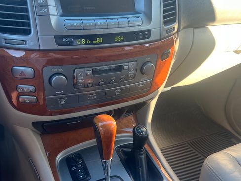 Used 2006 Lexus LX 470 4WD image 5