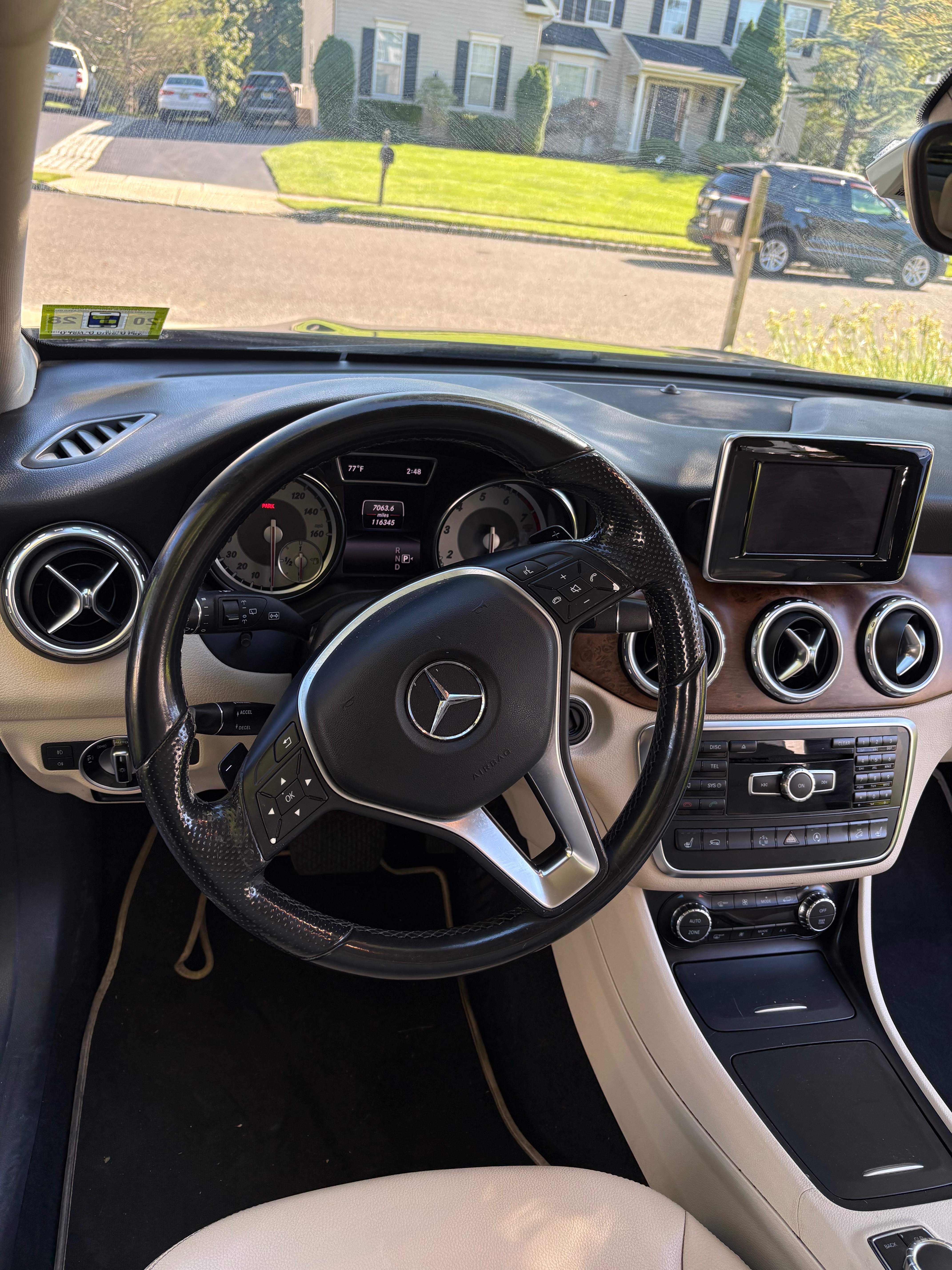 Used 2015 Mercedes-Benz GLA 250 4MATIC image 5
